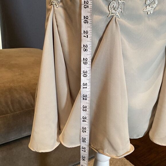 Women’s Short Gray Dress Ruffle Skirt Zip Up Back Size XS - Picture 9 of 15